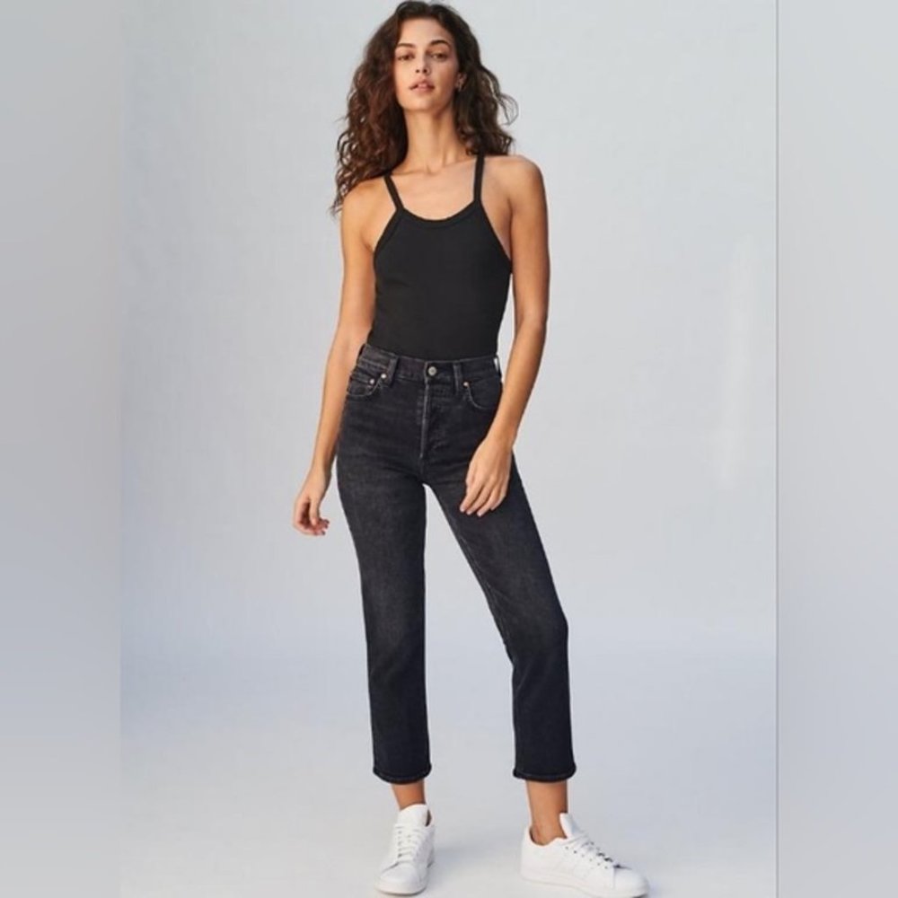 Aritzia Denim Forum Arlo High Rise Straight Leg Jeans in Size 24